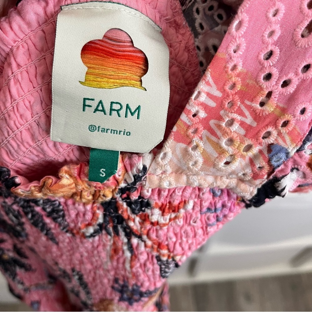 FARM Rio Multicolor Floral Puff Sleeve Blouse - Picture 2 of 3